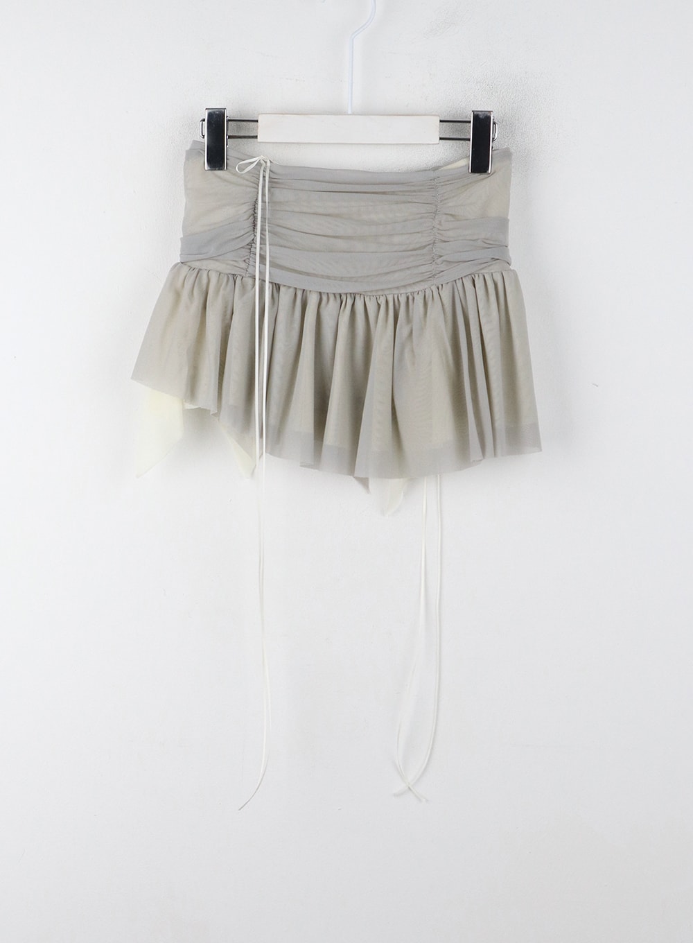 fairy-ruffled-mesh-mini-skirt-ij302