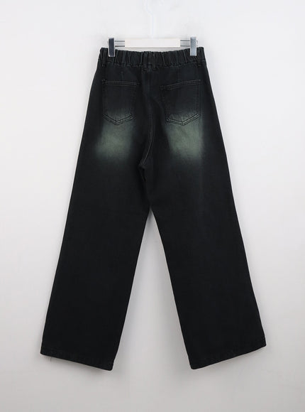 washed-pintuck-wide-leg-jeans-in322