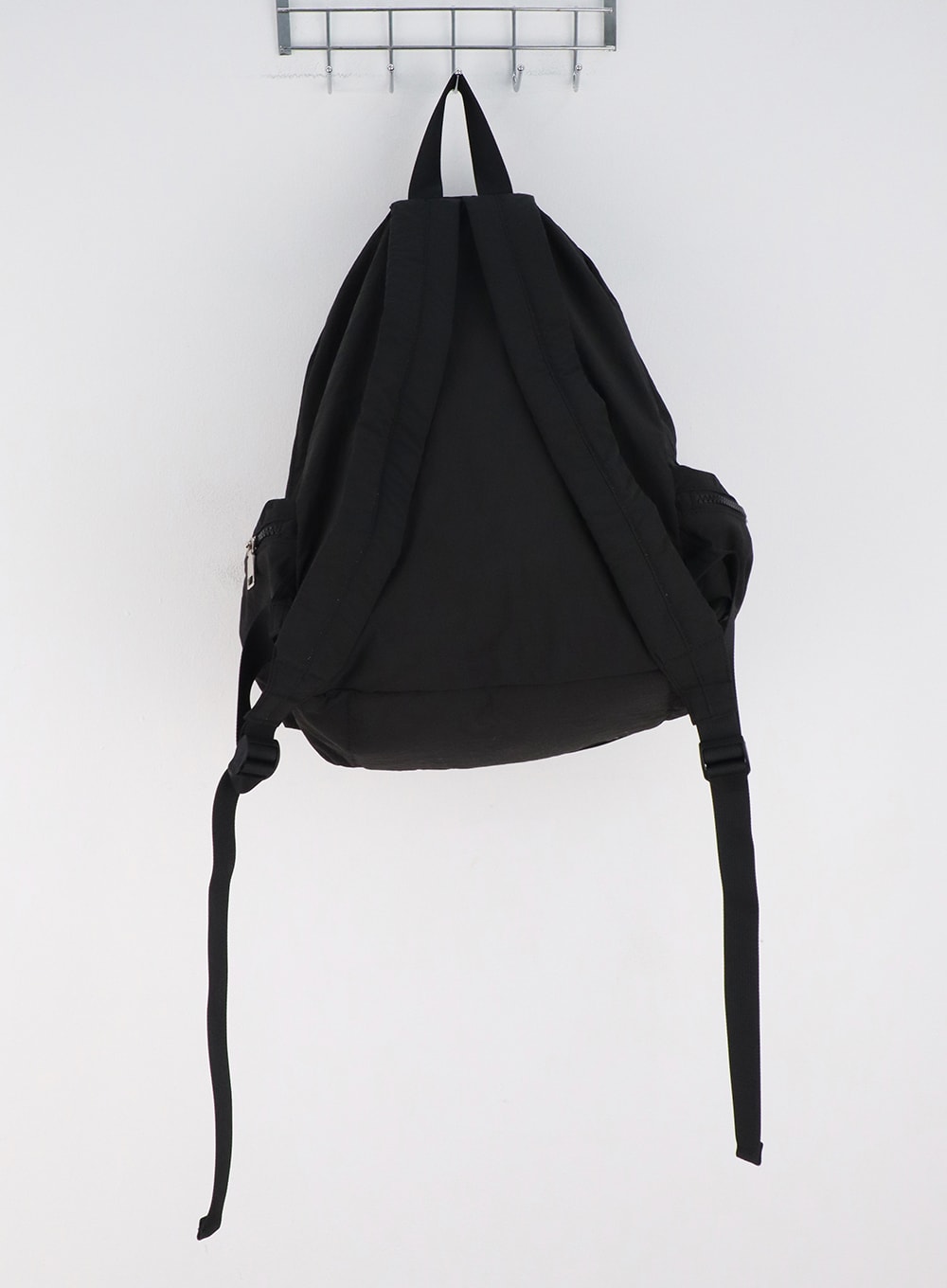 pastel-basic-backpack-ig313