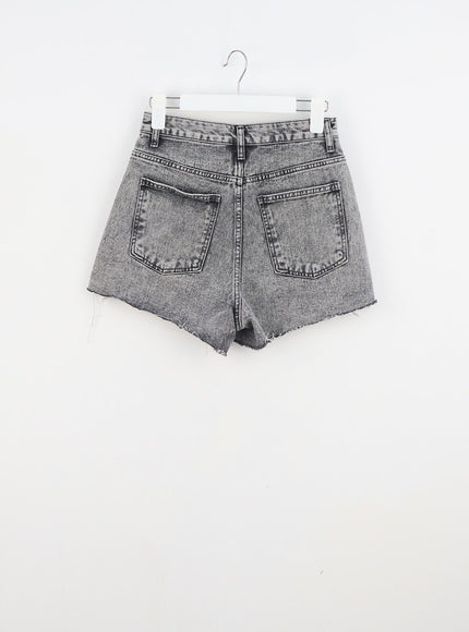 wide-denim-shorts-iu313