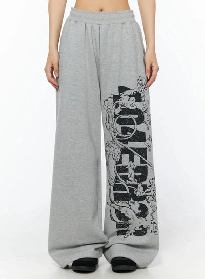 LEWKIN 404 Error Graphic Sweatpants IL516 Gray M/L front shot on model cropped at waist showing wide-leg silhouette with distressed black graphic print