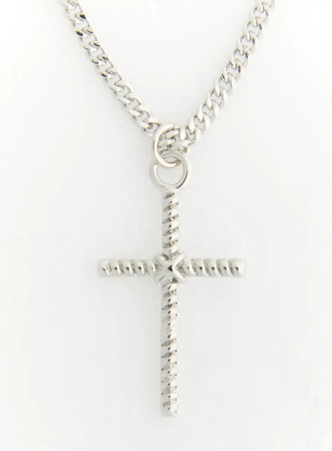 LEWKIN Arlo Cross Necklace IL522 Silver close-up flat lay showing textured rope-style cross pendant on curb chain against white background