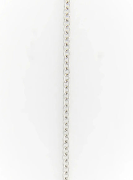 Atlas Cross Necklace IL517 silver close-up detail of fine rolo chain section showing interlocking round links