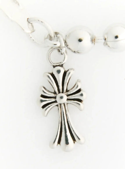 Atlas Large Cross Bracelet IL522 Silver close-up detail of antique-finish fleur cross charm with engraved ridges and center bead accent