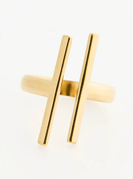 Aurora 11 Ring IL517 Gold front view close-up of dual parallel vertical bar geometric top design with high-gloss gold-tone finish