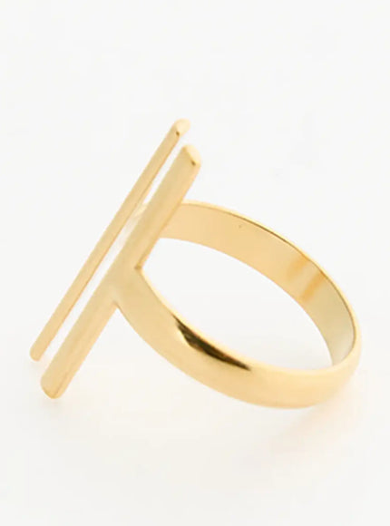 Aurora 11 Ring IL517 Gold side view displaying slim rounded band silhouette and dual vertical bar top detail with polished gold finish