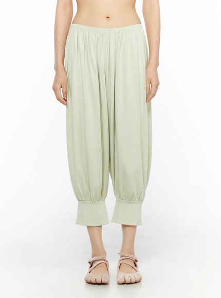 Balloon Joggers CU530 in Light green, size S/M