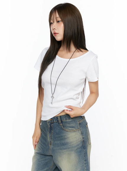 Basic Round Neck Top CL517 in White, size S/M