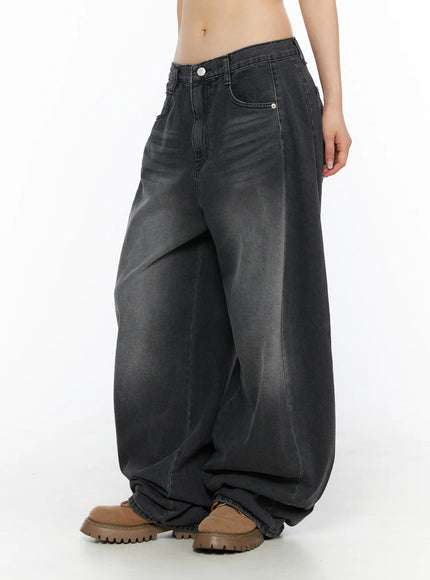Ben Washed Wide Leg Jeans CL501 Black side shot on model showing exaggerated wide-leg volume, faded wash texture, side pocket detail, and pooling hem