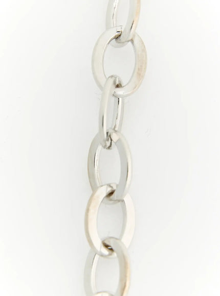 Blair Baroque Necklace IL522 silver close-up detail of oversized oval cable chain links showing polished high-shine silver metal texture