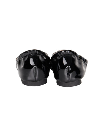 Buckle Detail Flats CU530 Black flat-lay back pair shot showing patent leather heel counter with ruched elastic back strap and thin flat sole