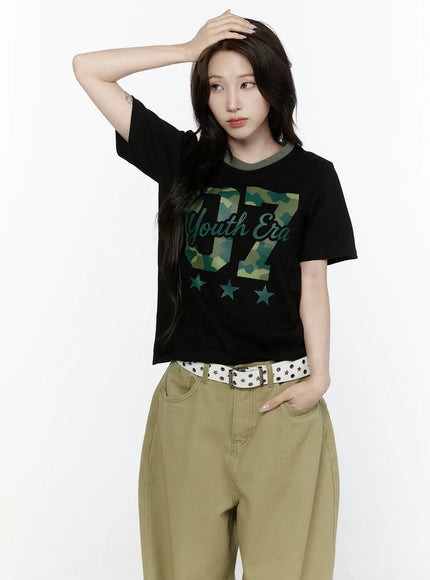 Camo Graphic T-Shirt IL522 in Black, size S/M