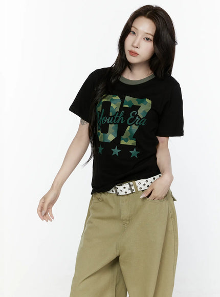 Camo Graphic T-Shirt IL522 in Black, size S/M