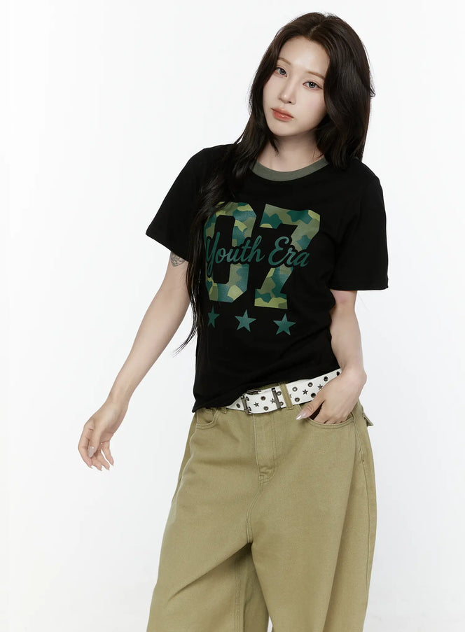 Camo Graphic T-Shirt IL522 in Black, size S/M