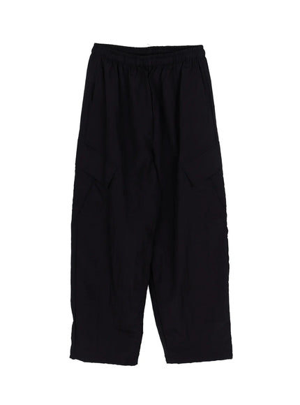 Cargo Wide Parachute Pants CU526 in Black, size M