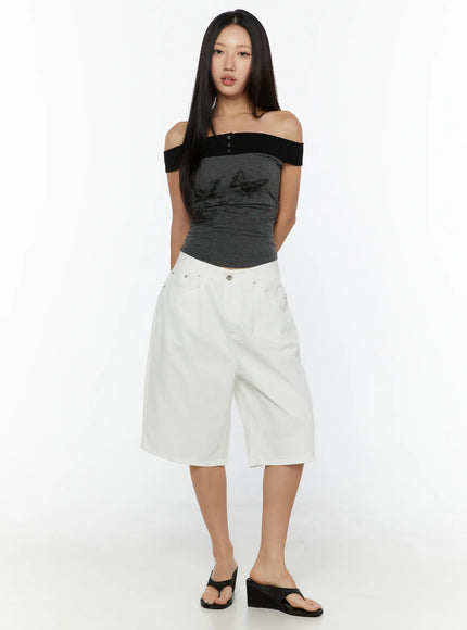 Color Contrast Off-Shoulder Graphic Top CU529 Dark gray full-body front model shot styled with wide-leg white shorts and black wedge sandals butterfly graphic striped crop top