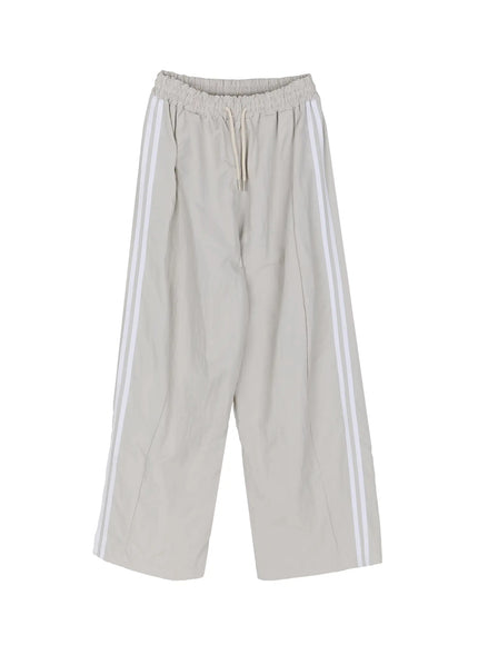 Contrast Stripe Track Pants IL509 in Gray, size S/M
