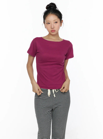 Cotton U-Neck Basic Tee CL513 in Purple, size S/M