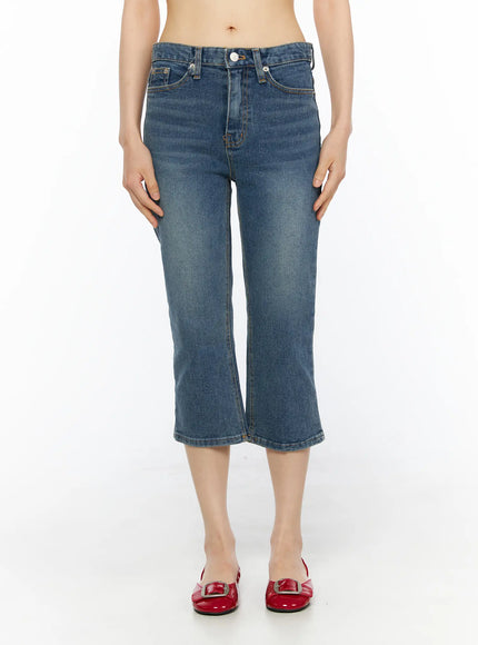 Deena Washed Capri Jeans CU530 blue denim front shot on model from waist down showing flared capri silhouette mid-rise waist and washed finish