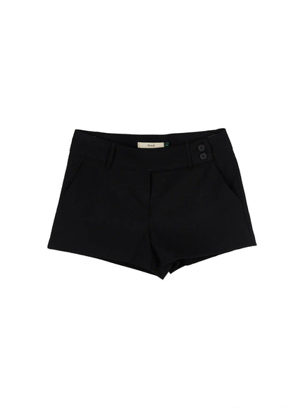 Double Button Low-Rise Shorts CL523 in Black, size S