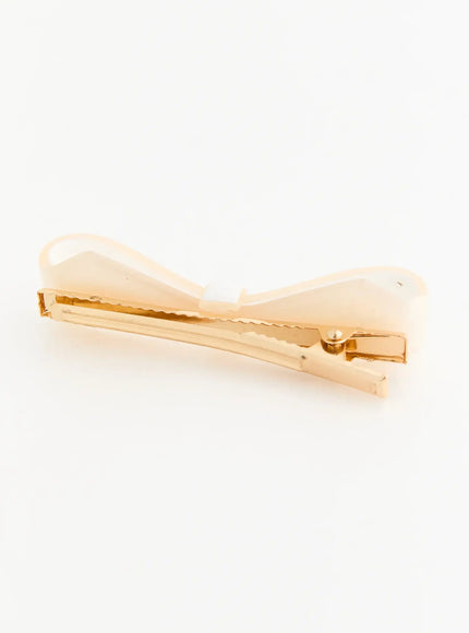Eden Mix Ribbon Hair Clip IL503 cream beige back flat-lay close-up showing gold alligator clip base and bow attachment detail