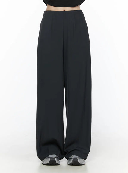 LEWKIN Elastic Waist Relaxed Pants CL524 Dark gray front crop shot on model paired with black crop tee and silver sneakers, wide-leg silhouette