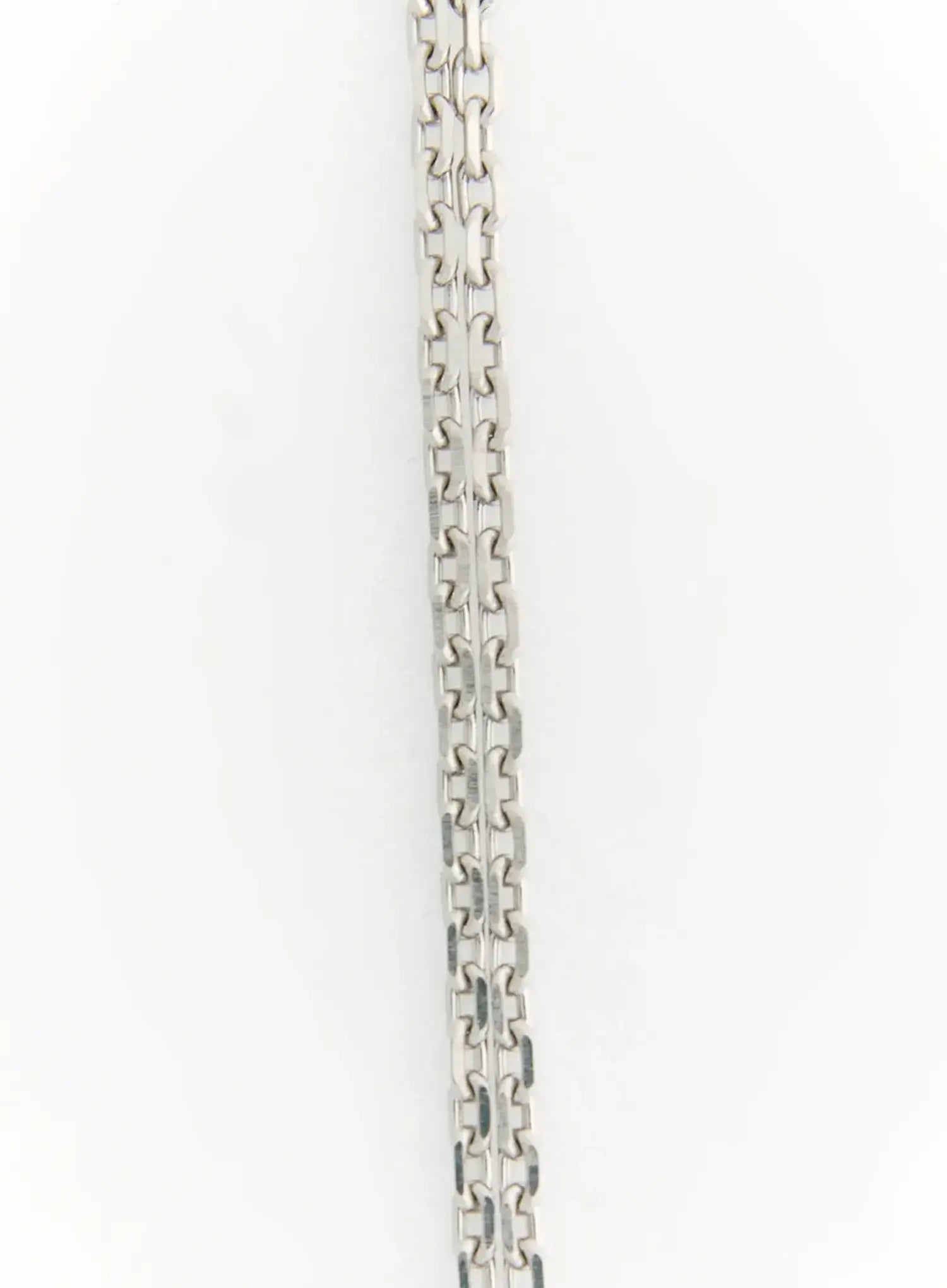 Ellis Cross Chain Necklace IL517 silver close-up detail of double-strand box link chain pattern on white background