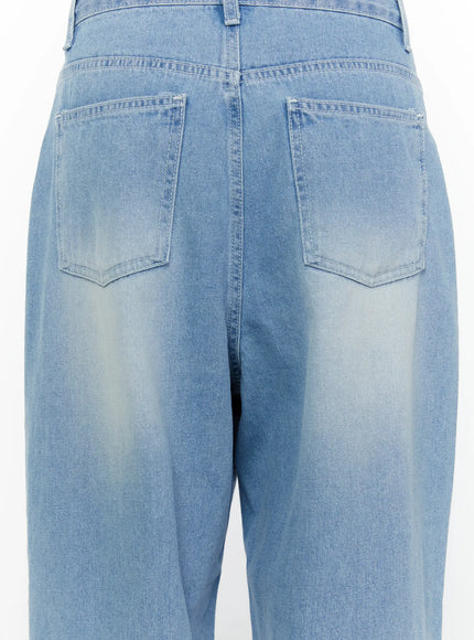 Elvin Low Rise Baggy Ripped Jeans CL515 Light blue close-up back detail shot showing dual patch pockets waistband stitching and faded wash denim