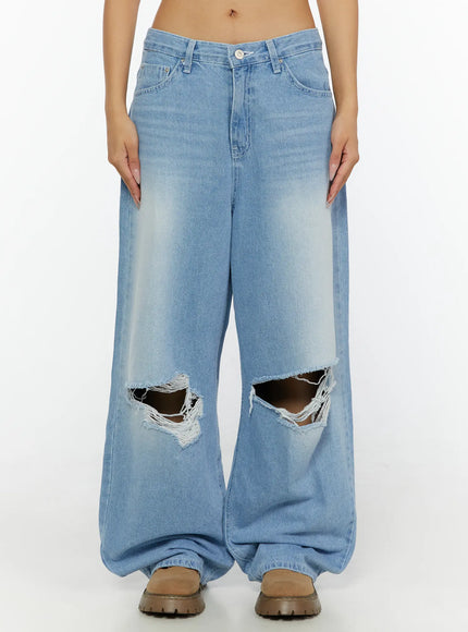 LEWKIN Elvin Low Rise Baggy Ripped Jeans CL515 Light blue front crop shot on model size S showing double knee rips low rise waist and wide leg denim