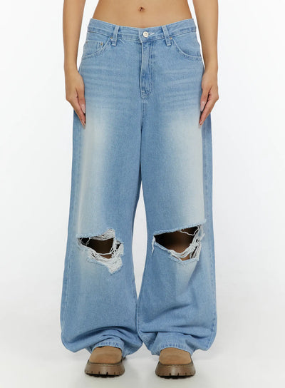 LEWKIN Elvin Low Rise Baggy Ripped Jeans CL515 Light blue front crop shot on model size S showing double knee rips low rise waist and wide leg denim