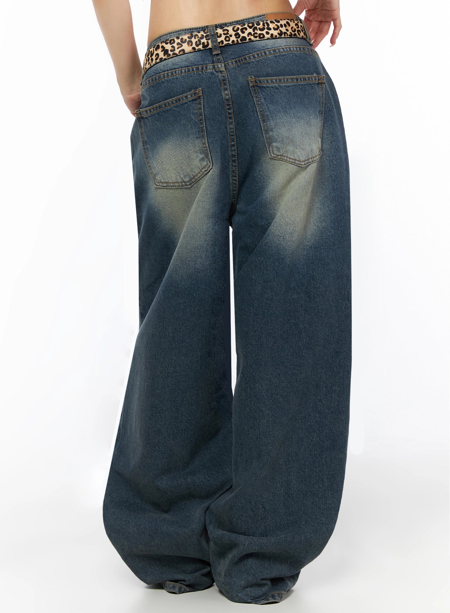 Fia Washed Baggy Jeans IL523 Dark blue back waist-to-hem shot on model showing dual back patch pockets, leopard belt with label tab, faded vintage wash denim