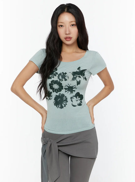 Floral Graphic Tee CU526 in Mint, size S/M