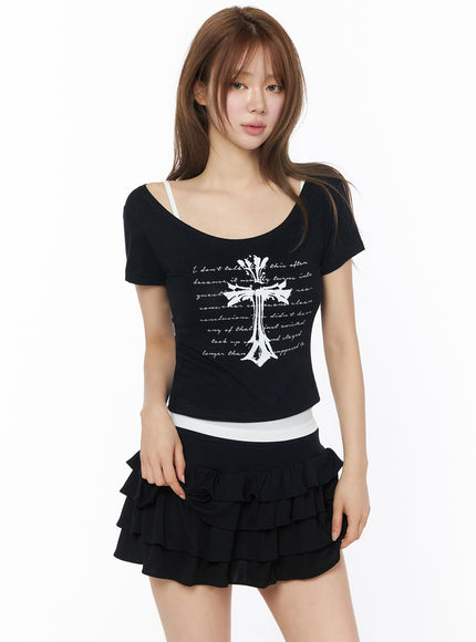 Gothic Cross Slim Fit Top IU525 in Black, size S/M