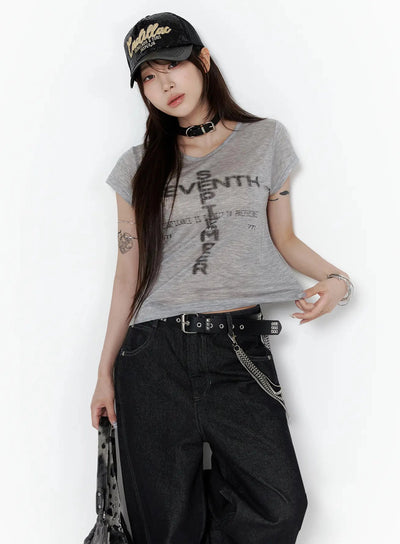 LEWKIN Graphic Casual Tee IL502 Gray S/M front styled shot model wearing edgy outfit with cap choker belt chain jeans semi-sheer crop fit