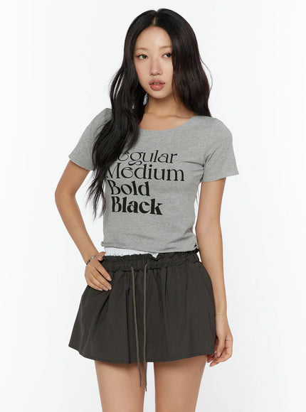 Graphic Cropped Tee CU526 in Gray, size M/L