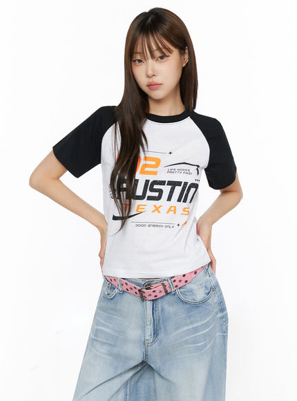 Graphic Print Color Block Tee IL523 in White, size S/M