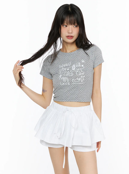 Graphic Print Crop Tee CU530 in Gray, size S/M