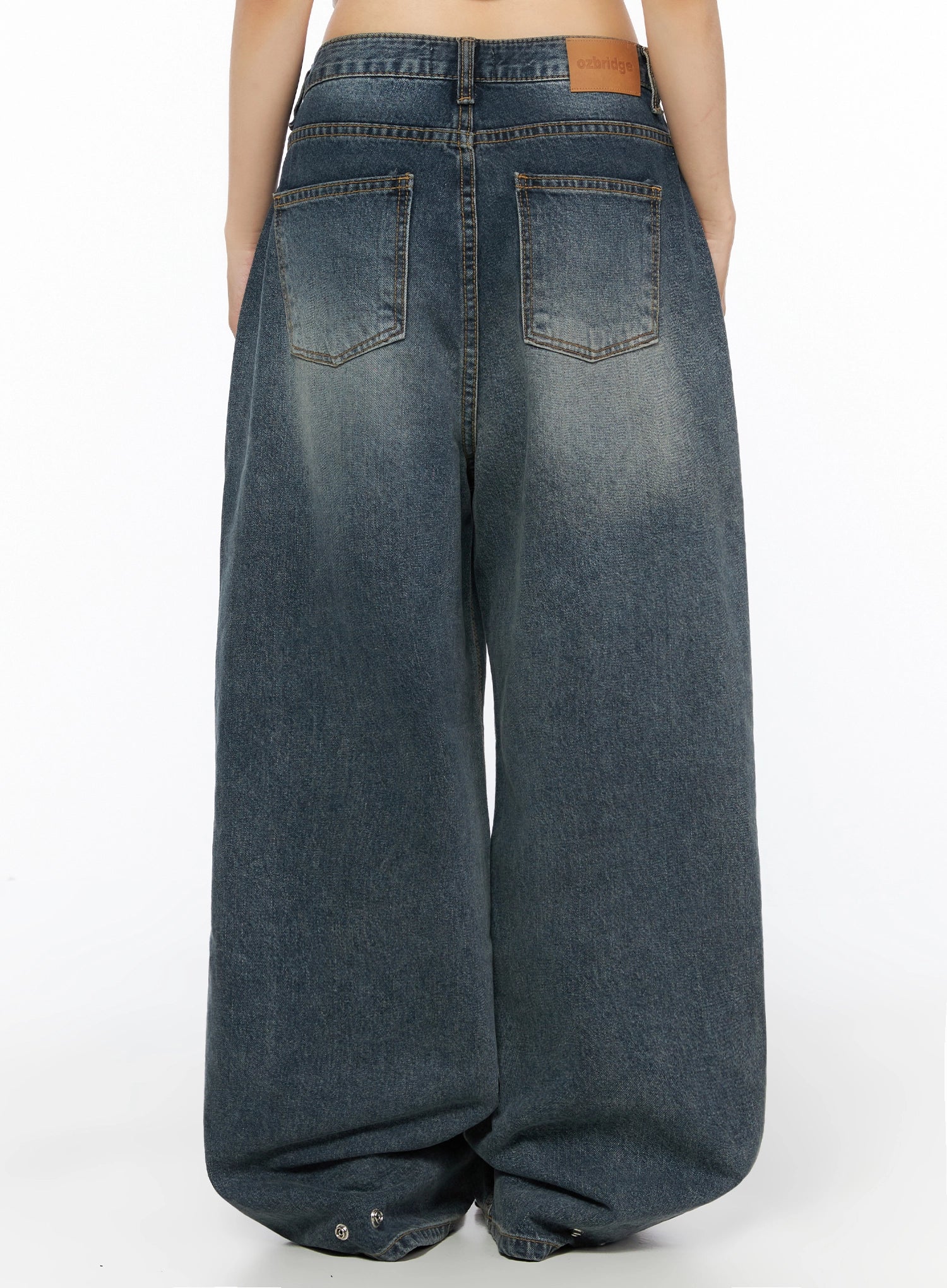 Greer Vintage Wash Baggy Jeans IL523 Dark blue back cropped view on model showing rear pockets ozbridge leather patch label and faded wash
