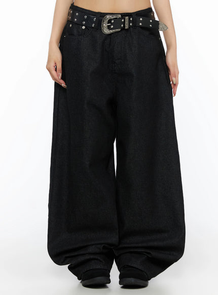 LEWKIN Kairo Back Buckle Wide Jeans IL515 Black Size S front close-up on model showing silver western studded belt buckle and wide-leg denim silhouette