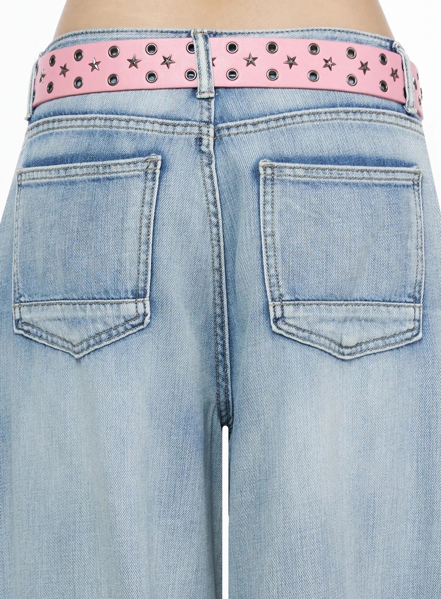 Kit Washed Wide Leg Jeans IL523 Light blue close-up back detail of dual patch pockets, pink star and eyelet belt across low waist, washed light blue denim