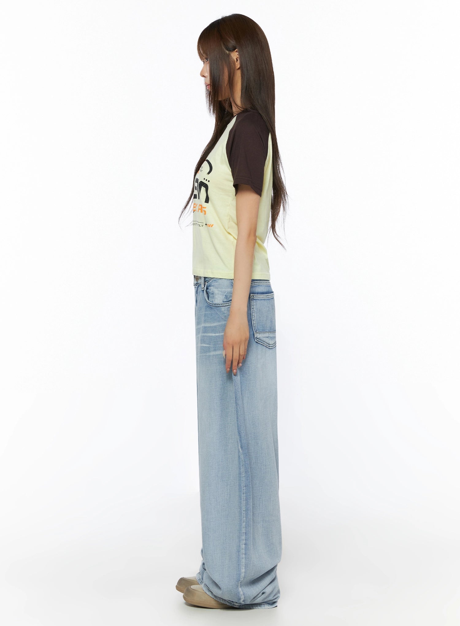 Kit Washed Wide Leg Jeans IL523 Light blue side full-length view on model, straight standing pose showing extreme wide leg volume and washed denim texture