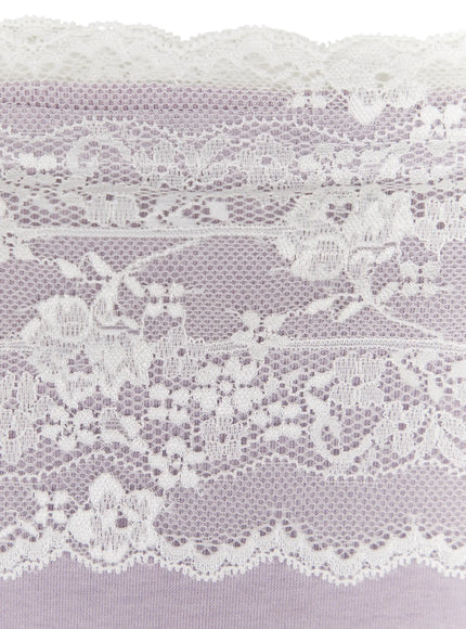 Lace Trim Midi Skirt CL517 Gray close-up detail of white floral lace trim waistband with scalloped edge against stripe knit fabric