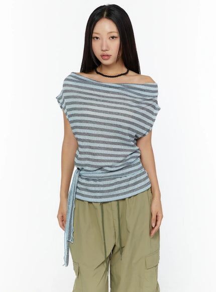 Loose Off-Shoulder Top CU526 Blue-Grey front shot on model, off-shoulder neckline, ribbed horizontal stripe knit with side drawstring tie