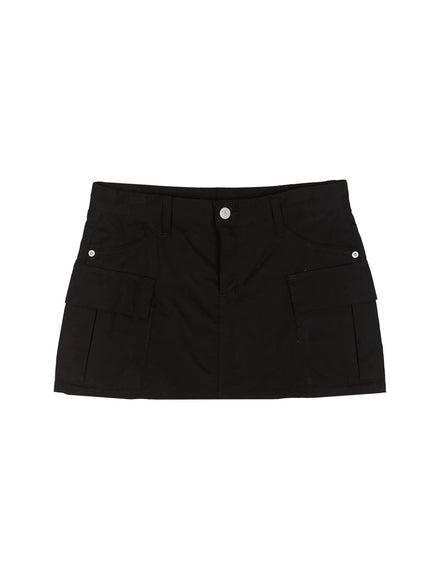 Low Rise Crinkle Cargo Skort IL509 Black flat-lay front view showing dual cargo pockets silver button low rise waistband crinkle cotton twill construction