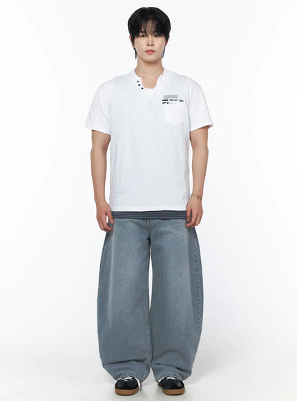 Men's Button Detail Logo T-Shirt IL502 White front view on model standing upright with arms at sides, split V-neck button detail and chest pocket with REPLAY-DNM logo