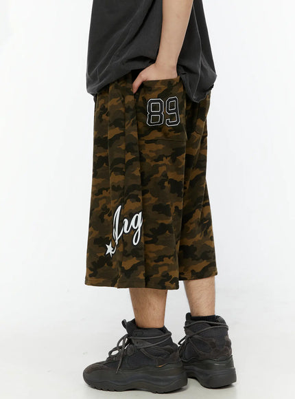 Men's Camo Graphic Shorts (Dark Green) IL509 in Dark green, size M/L