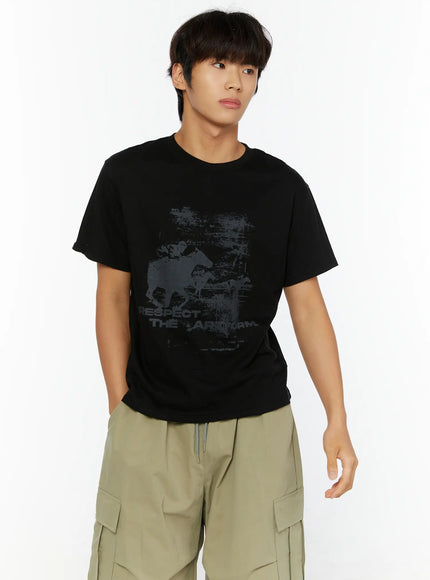 Men's Casual Graphic Print T-Shirt IL513 Black front shot on male model gazing left showing charcoal-on-black distressed horse graphic print with Respect The Art Form text
