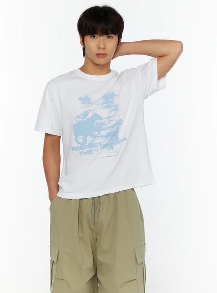 Men's Casual Graphic Print T-Shirt IL513 White front shot on male model with right arm raised behind head showing blue graphic print, crew neck, and oversized cotton fit