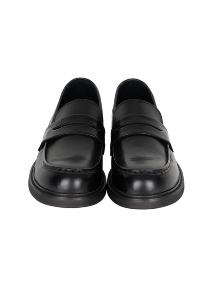 Men's Classic Antique Loafers IL507 Black close-up front product shot pair showing rounded toe penny strap and smooth polished leather upper on white background