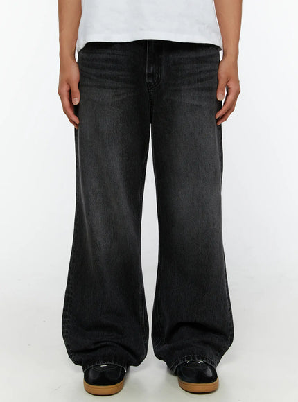 LEWKIN Men's Dark Wash Flare Jeans IL513 Black front close-up on model showing wide-leg silhouette and faded denim texture, size S